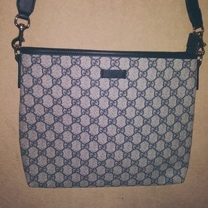 Gucci Shoulder bag